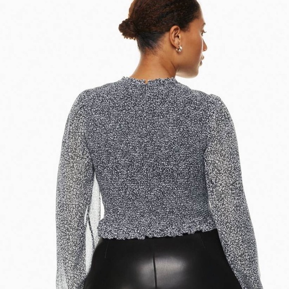 Tempest Blouse | Wilfred (Aritzia) | EUC - Picture 7 of 8